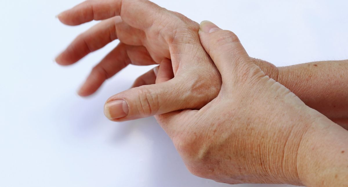 Early signs of Parkinson disease and how to take care of Parkinson individual